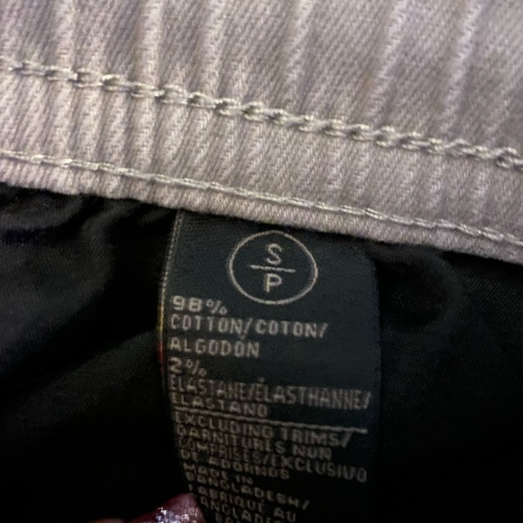 Joe’s Men’s Grey Drop Yoke Cargo Joggers (size small) - Picture 14 of 15